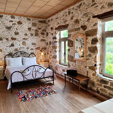 Kefálion Casa Pappadiana Traditional Stonehouseヴィラ エクステリア 写真