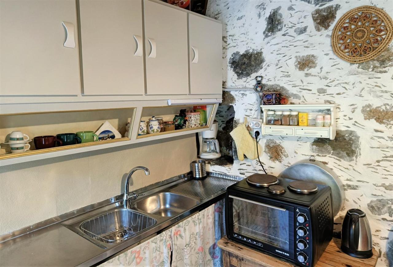 Kefálion Casa Pappadiana Traditional Stonehouseヴィラ エクステリア 写真